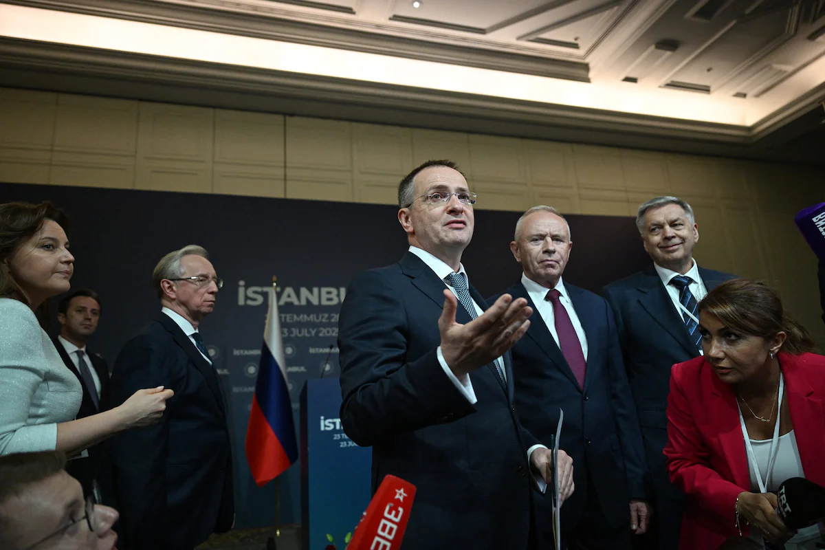 Кремль відкинув зустріч Путіна та Зеленського до завершення мирних переговорів
